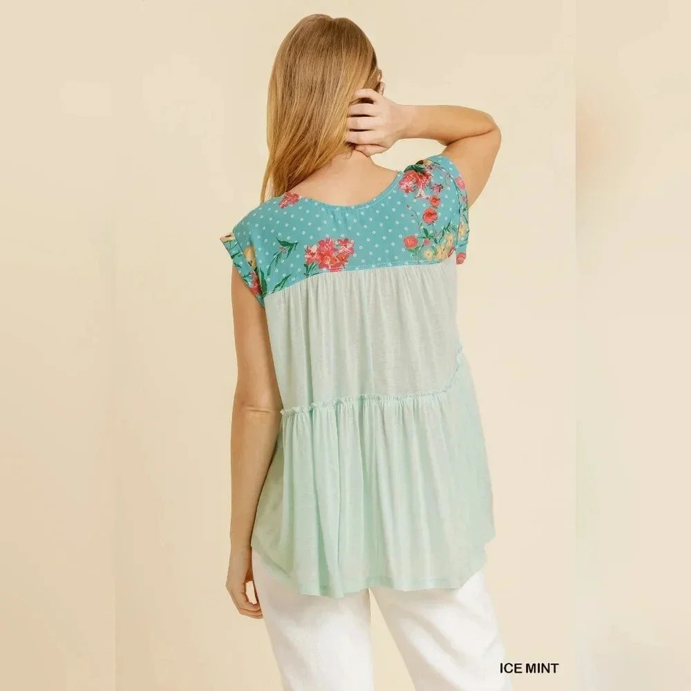 Umgee boho lightweigt mint blue/green mixed media floral patchwork top NWOT